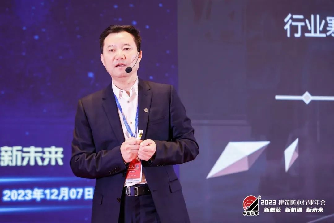 Г-н Цянь Линди, председатель Canlon