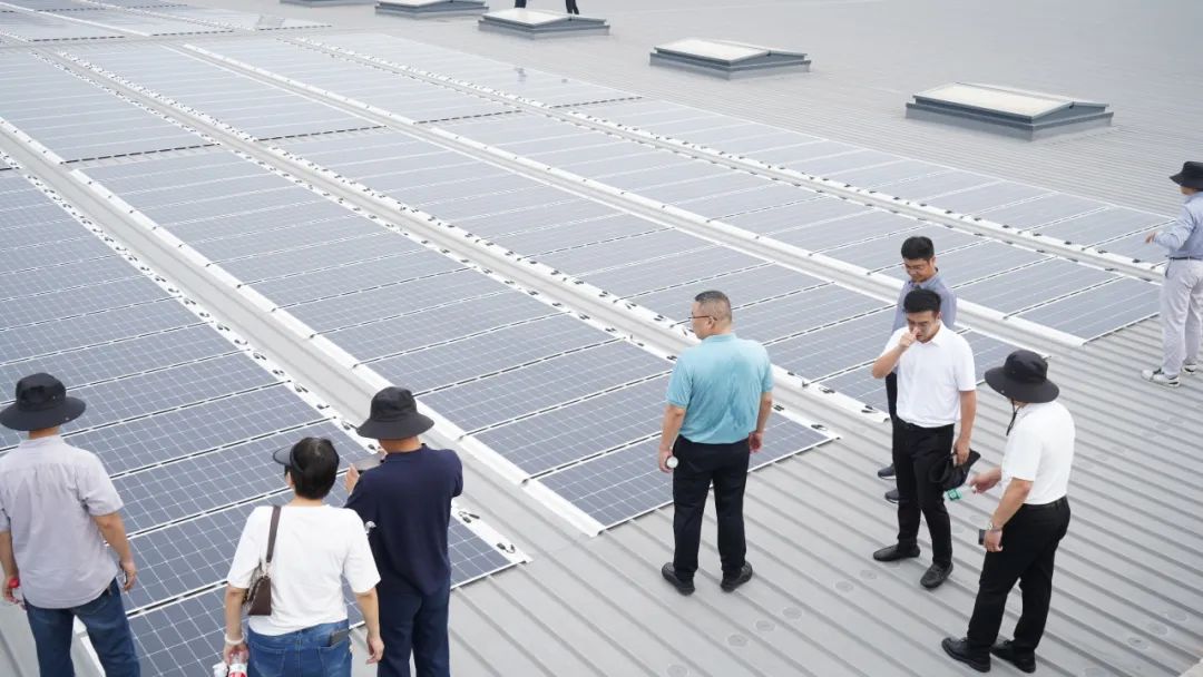 Фотоэлектрическая крыша