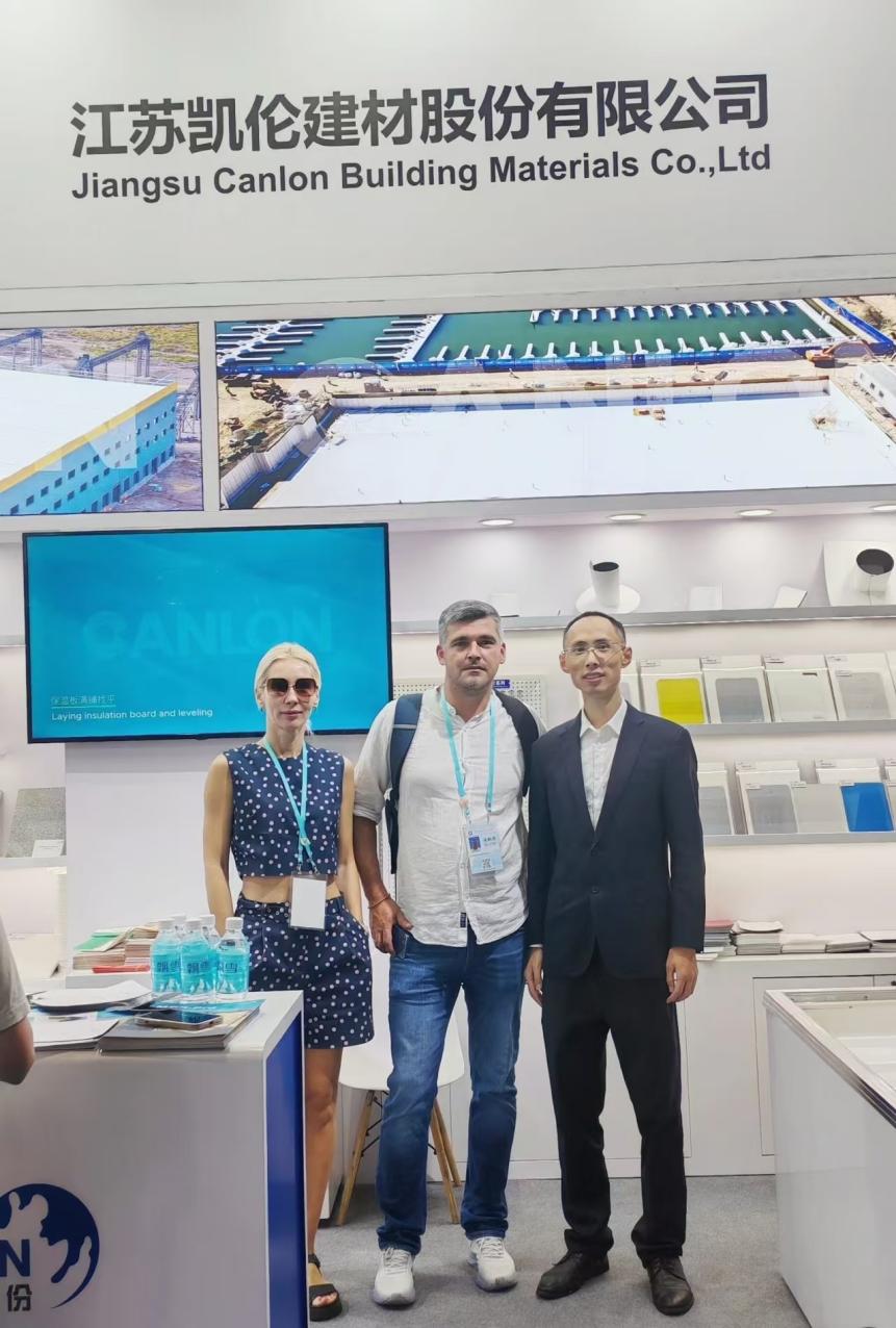 Canlon приняла участие в Кантонской ярмарке