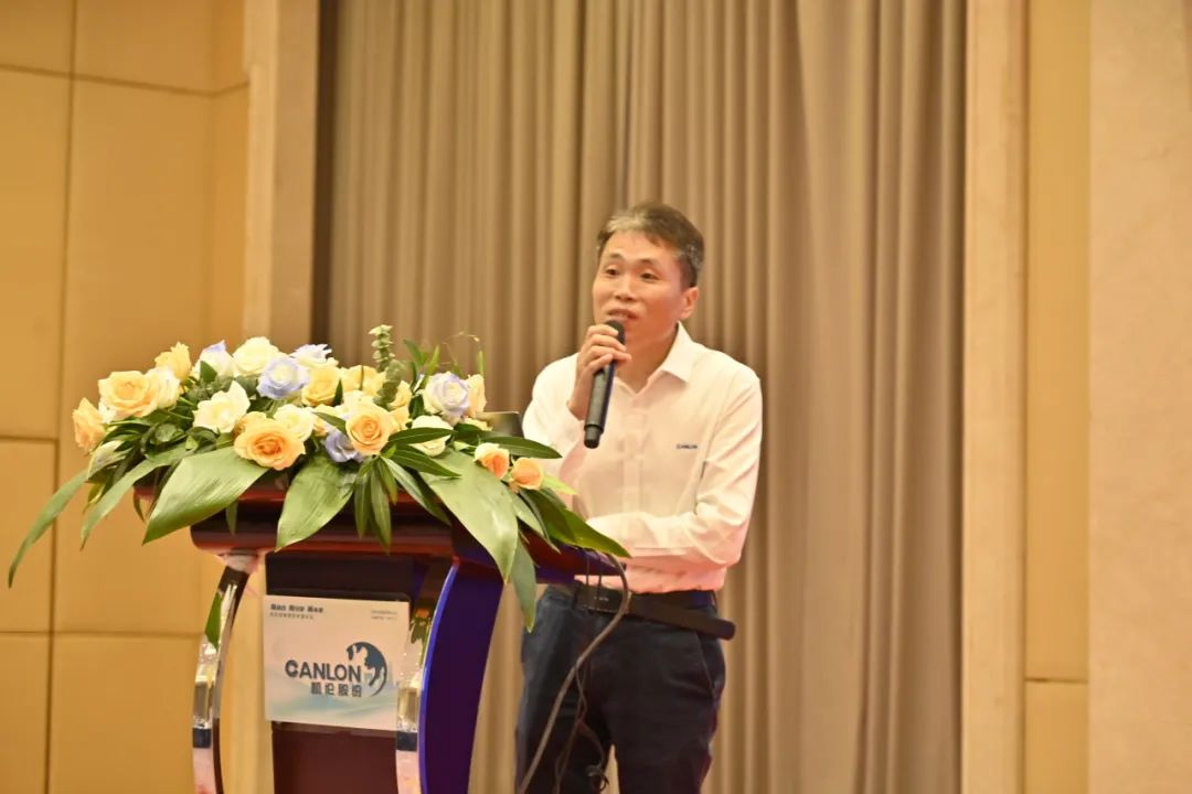 Шан Кайчжи, генеральный директор Центра фотоэлектрической поддержки