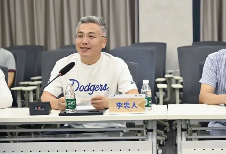 Ли Чжунжэнь, президент CANLON