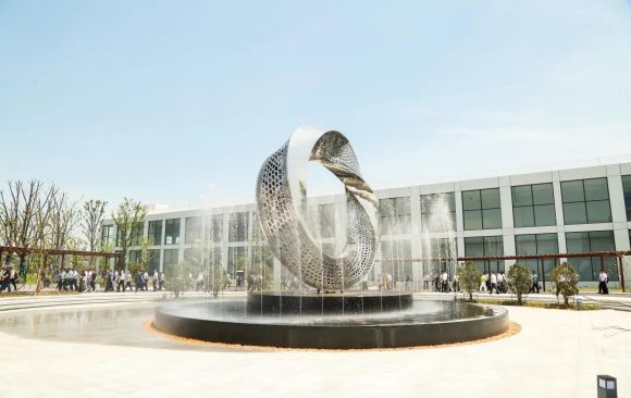 От эталонного завода к мировому заводу - Введение в CPCM CANLON Индустриальный парк полимерных строительных материалов