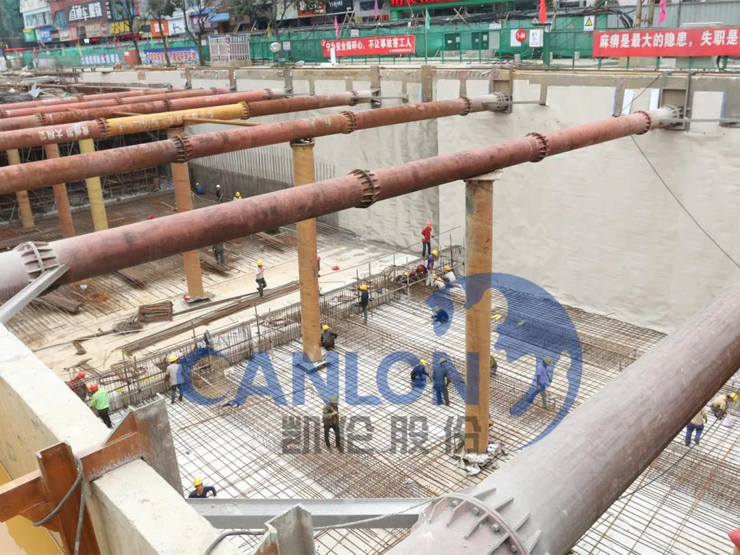 Международный CANLON